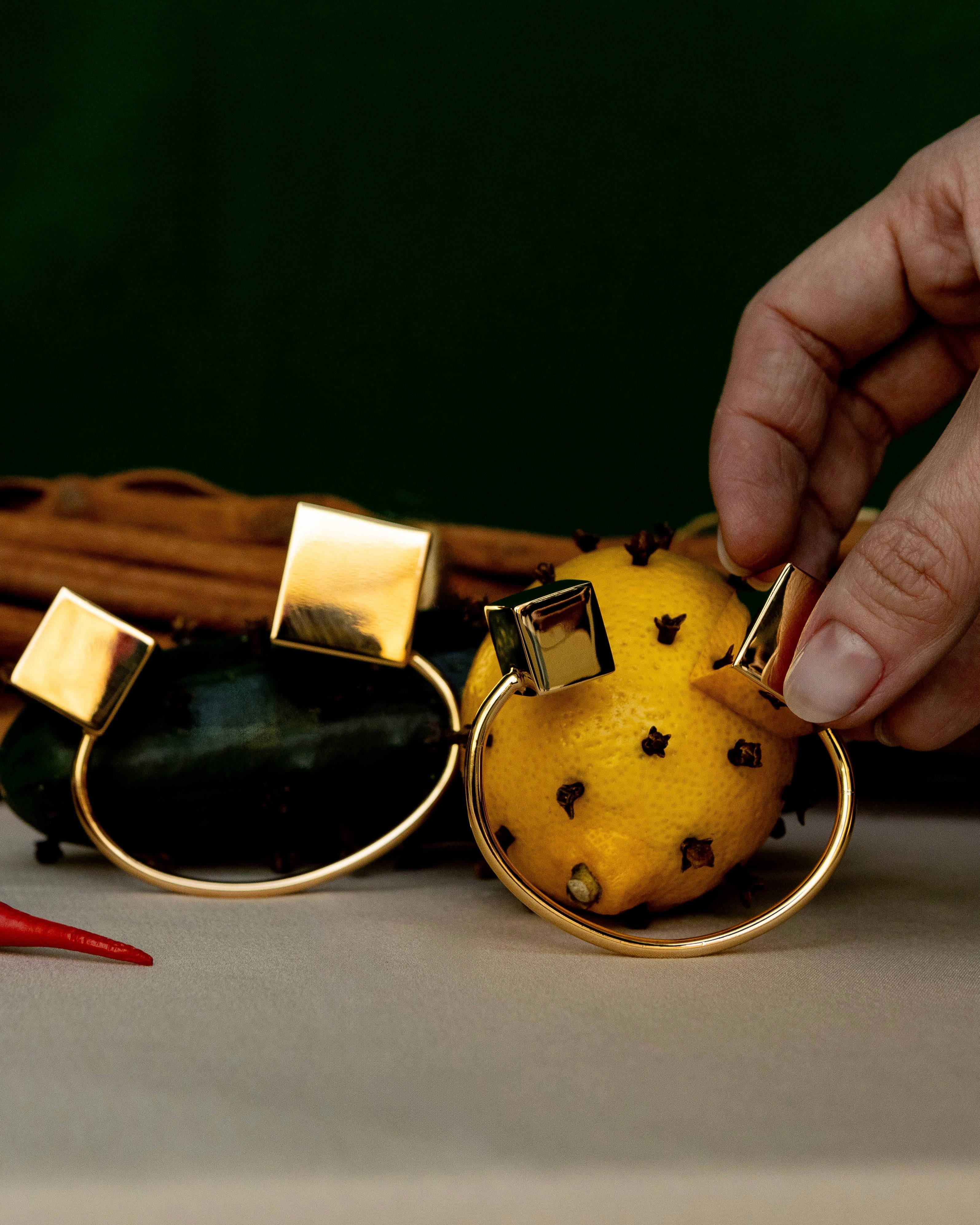 Bracelete Cubo Assimétrico P